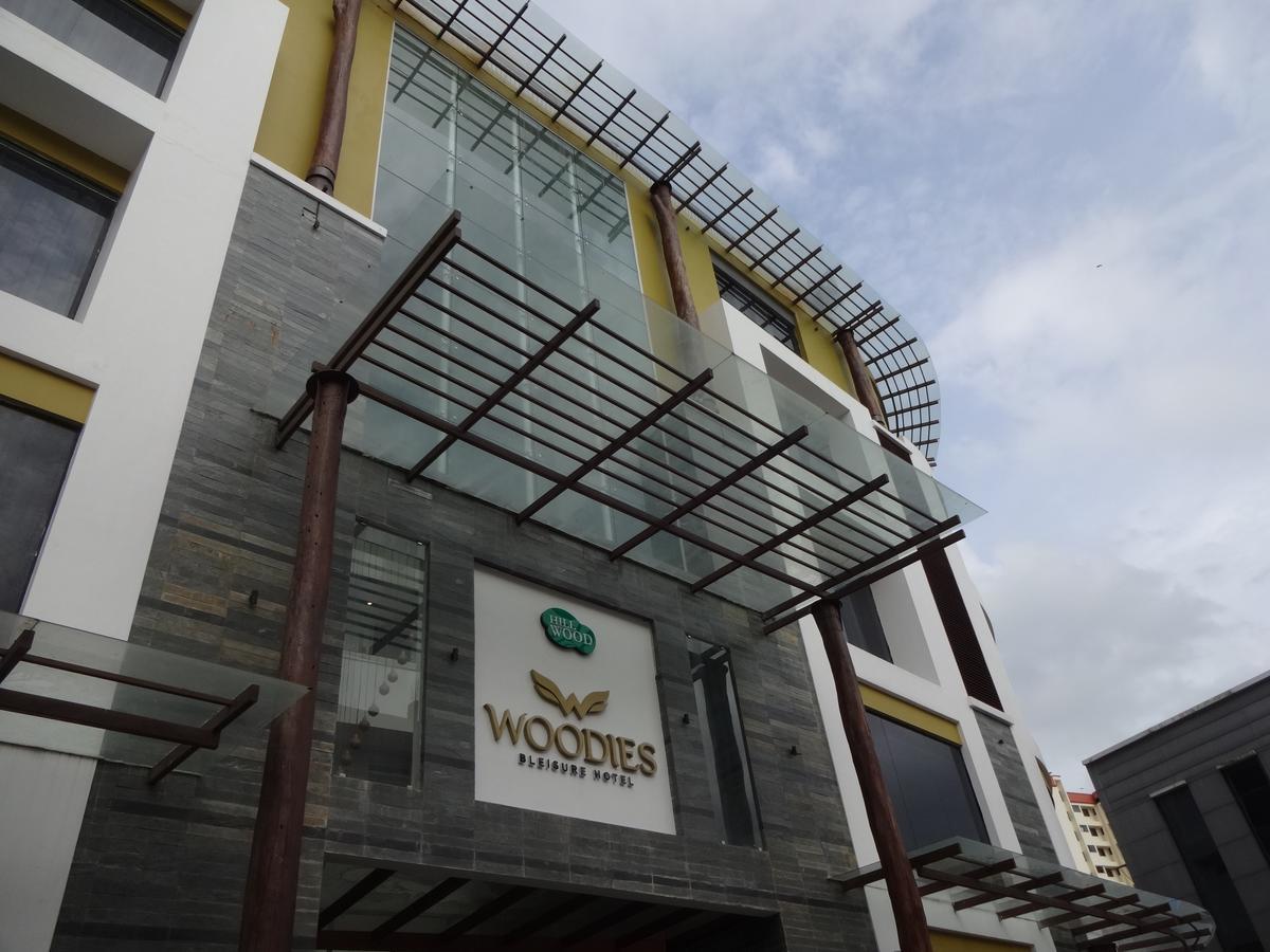 Woodies Bleisure Hotel โคชิโคด ภายนอก รูปภาพ