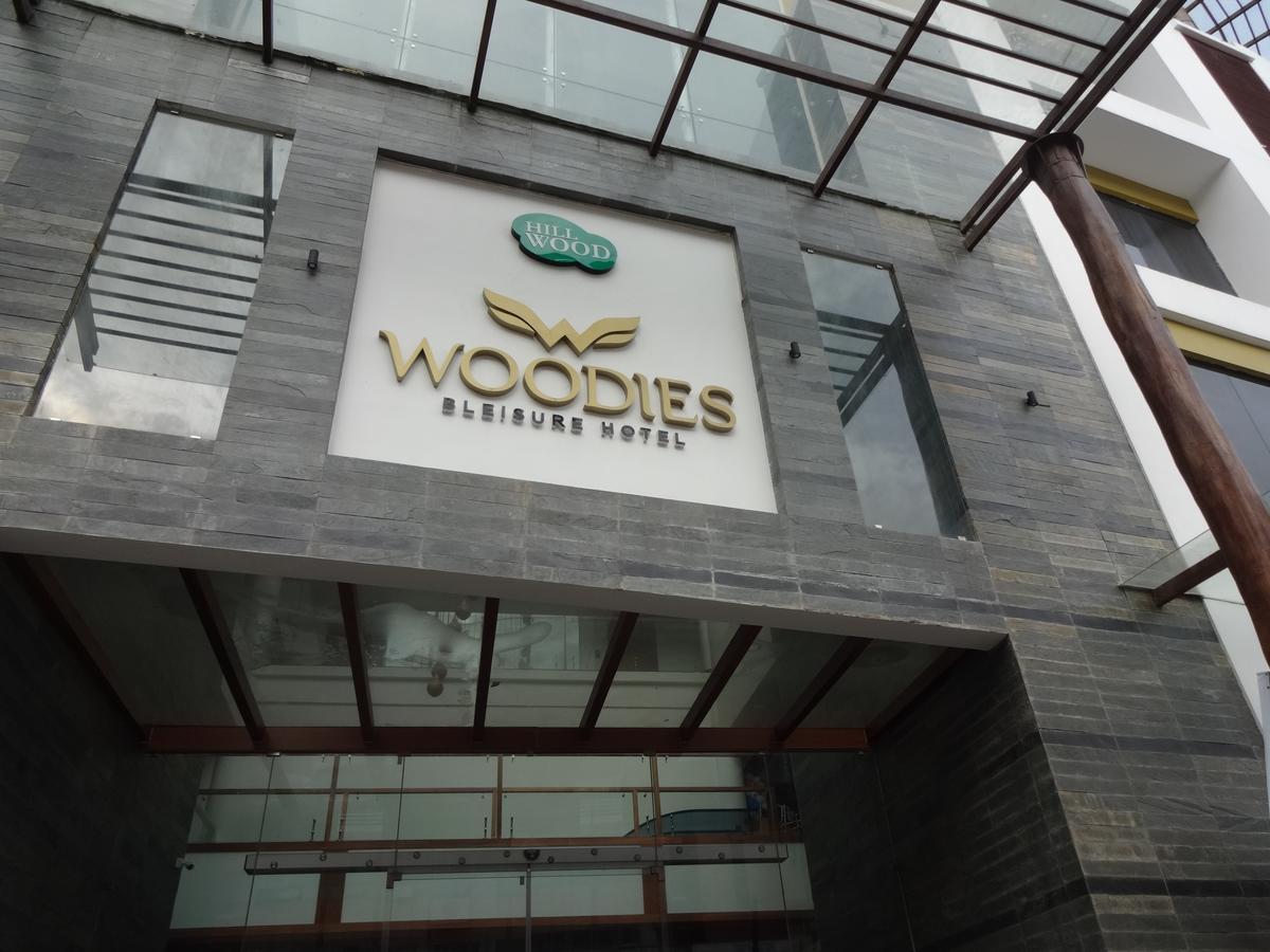 Woodies Bleisure Hotel โคชิโคด ภายนอก รูปภาพ