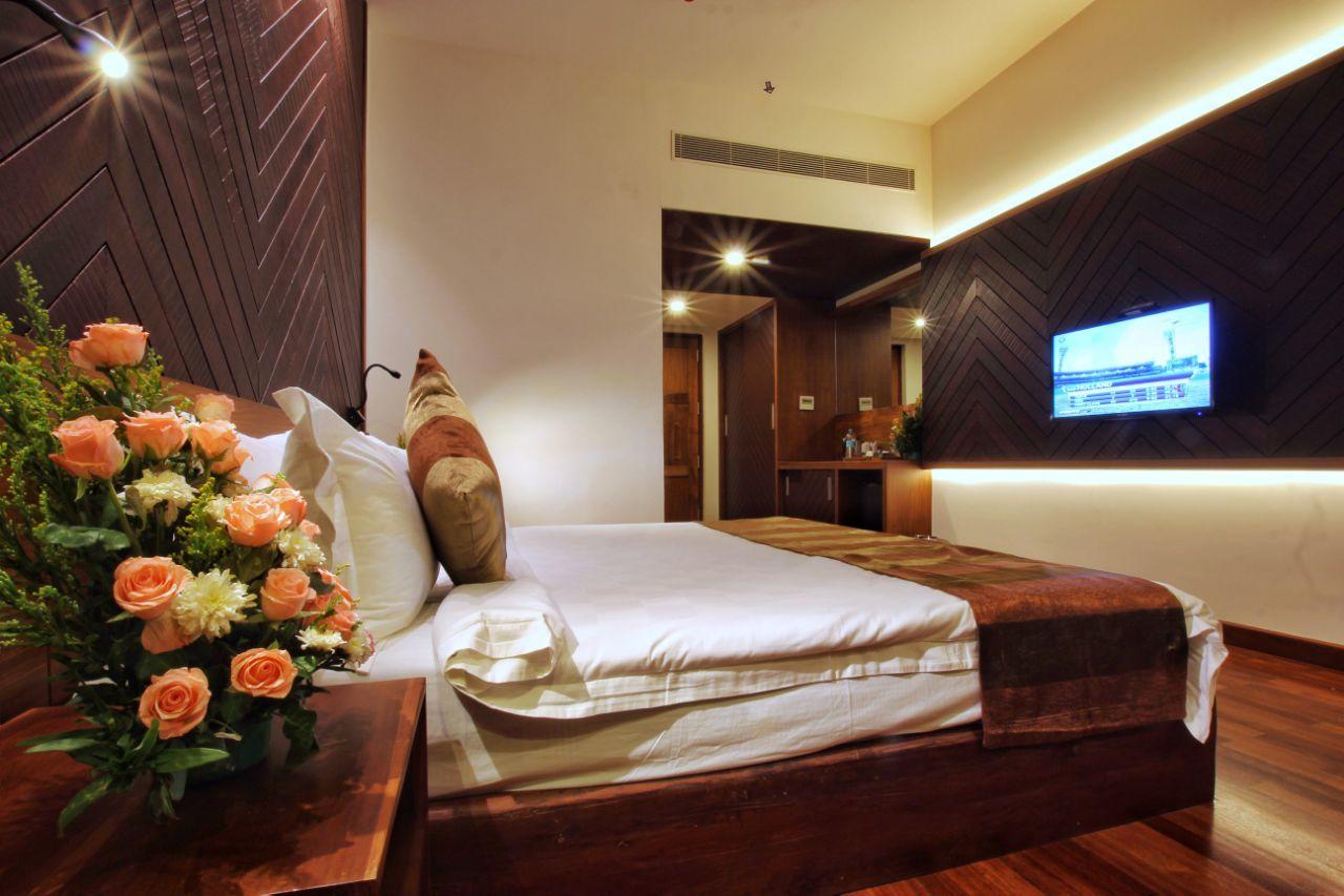 Woodies Bleisure Hotel โคชิโคด ภายนอก รูปภาพ